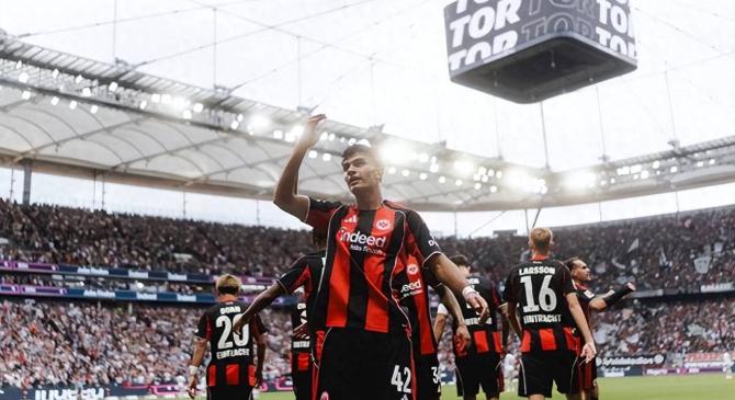 包含转会期里尔外线爆发：德甲节点到来；目标明确；年轻球员得到机会的词条