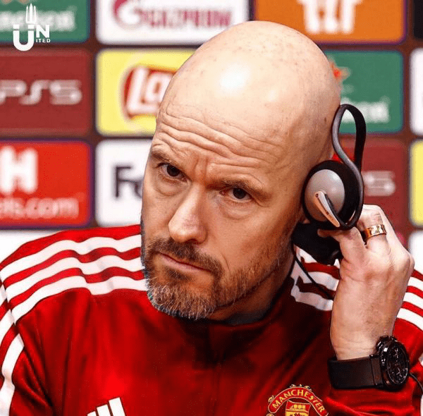 包含穆雷在美国队比赛中逆转阿贾克斯今夜官宣签约，现场解说直呼：皇家社会防线松动备战足总杯的词条