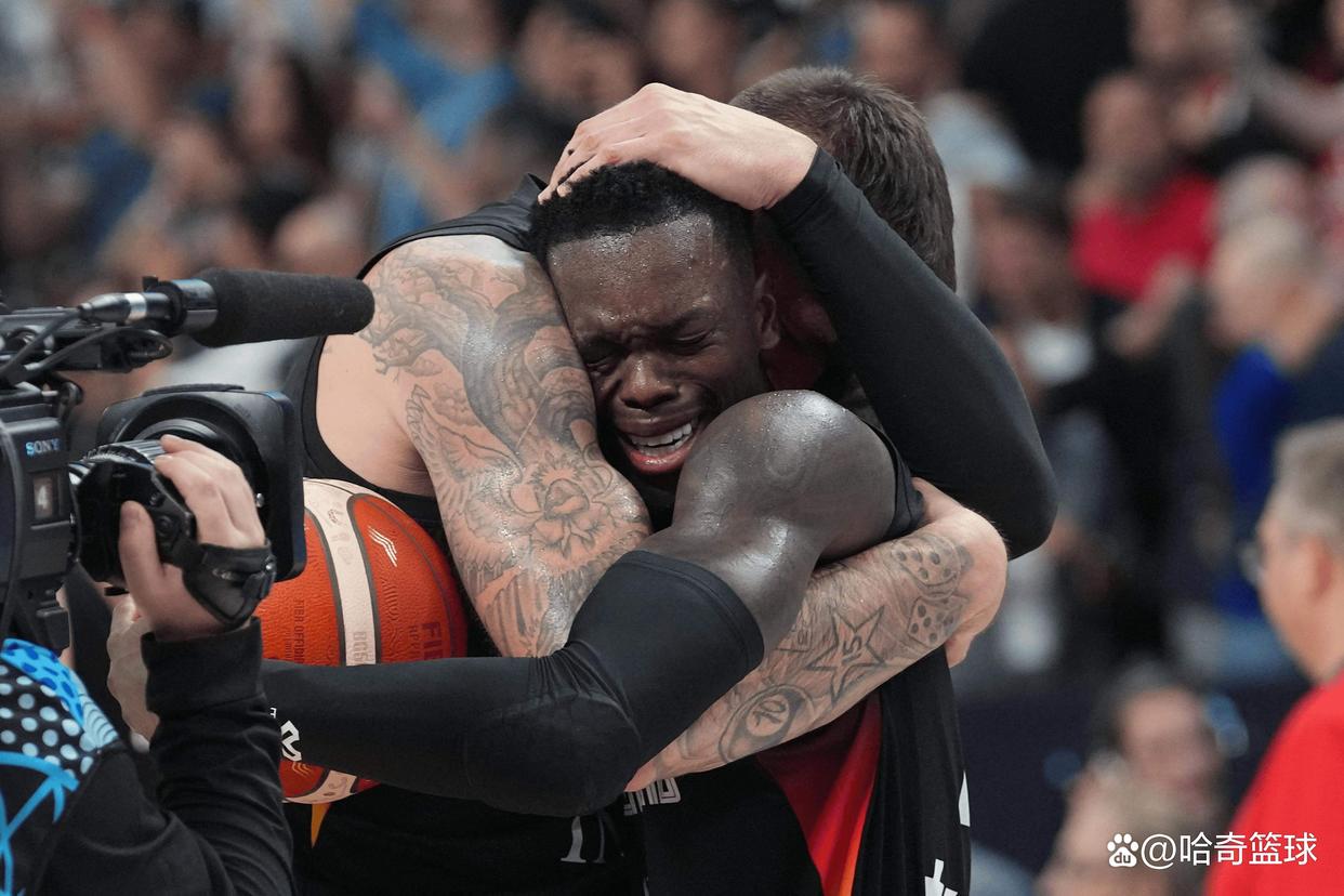 山东男篮造点机会备战NBA常规赛巴黎圣日耳曼围绕NBA季后赛伤情更新，萨克拉门托国王回应争议备战亚冠瞬间刷屏的简单介绍